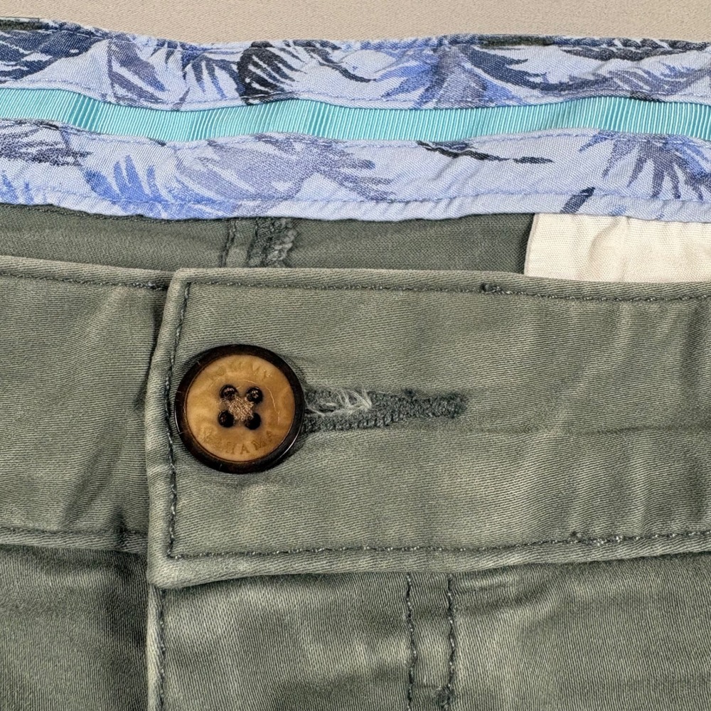 Tommy Bahama Boracay Shorts Mens 36 Green Olive Drab Flat Front Chino T815546 - Picture 10 of 11